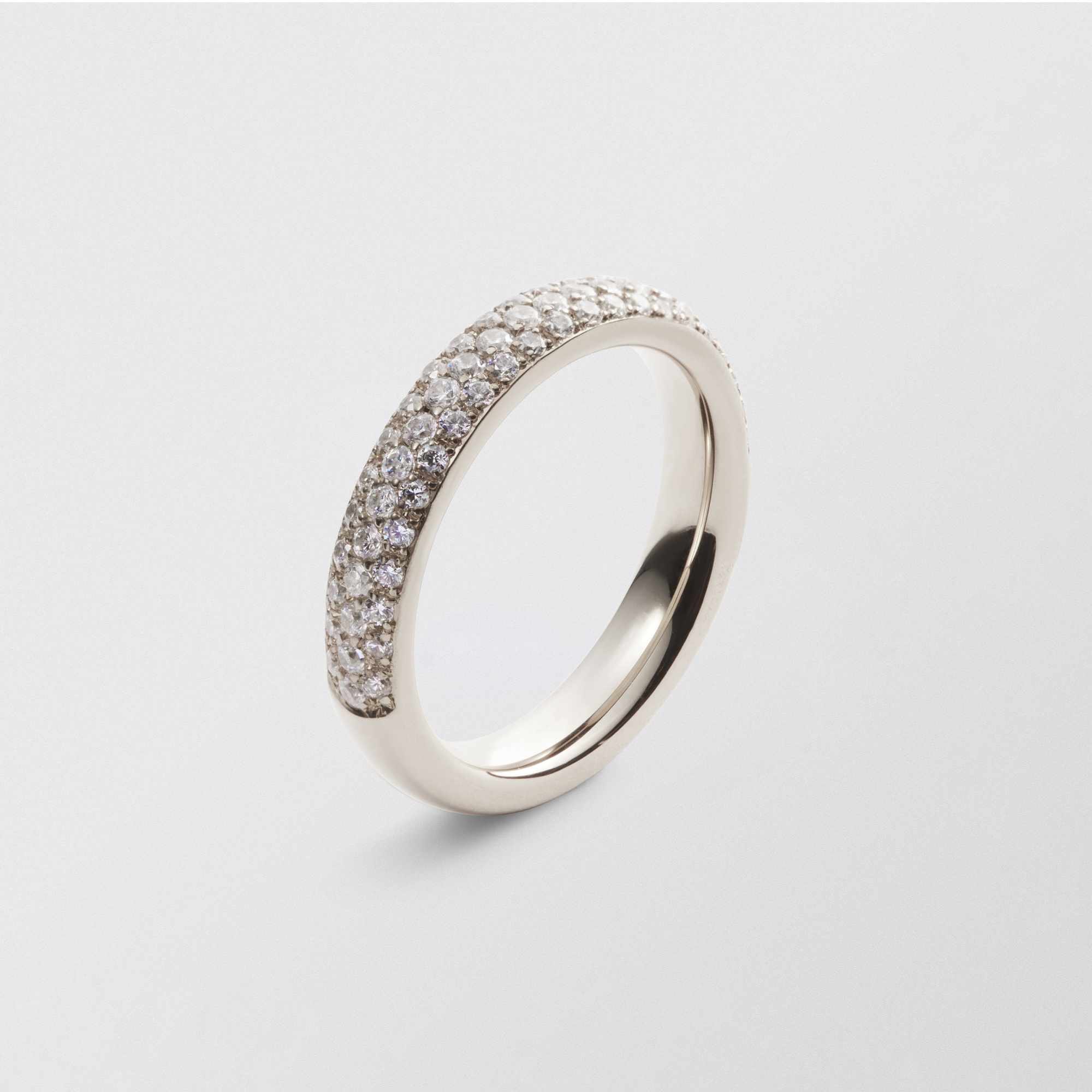 Product Image for Stockholm Pavé halvallians by Sandberg