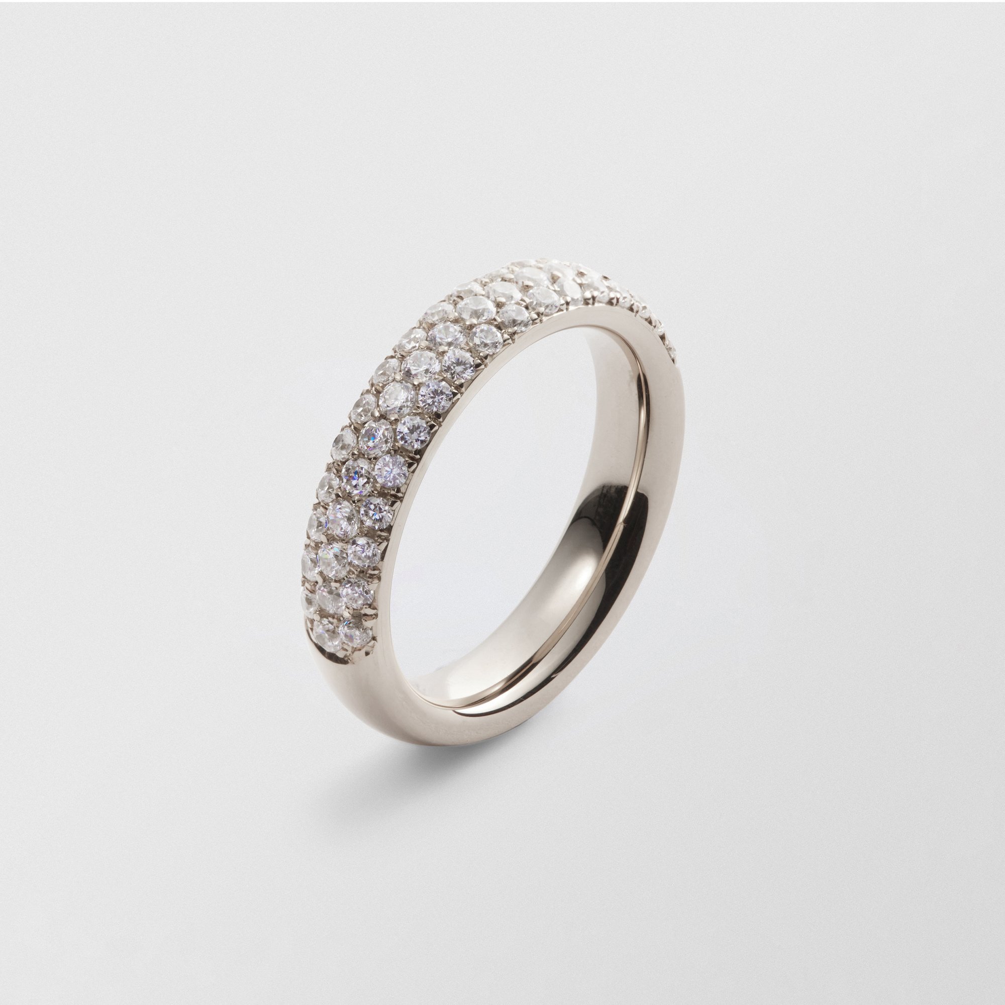 Product Image for Stockholm Pavé halvallians by Sandberg