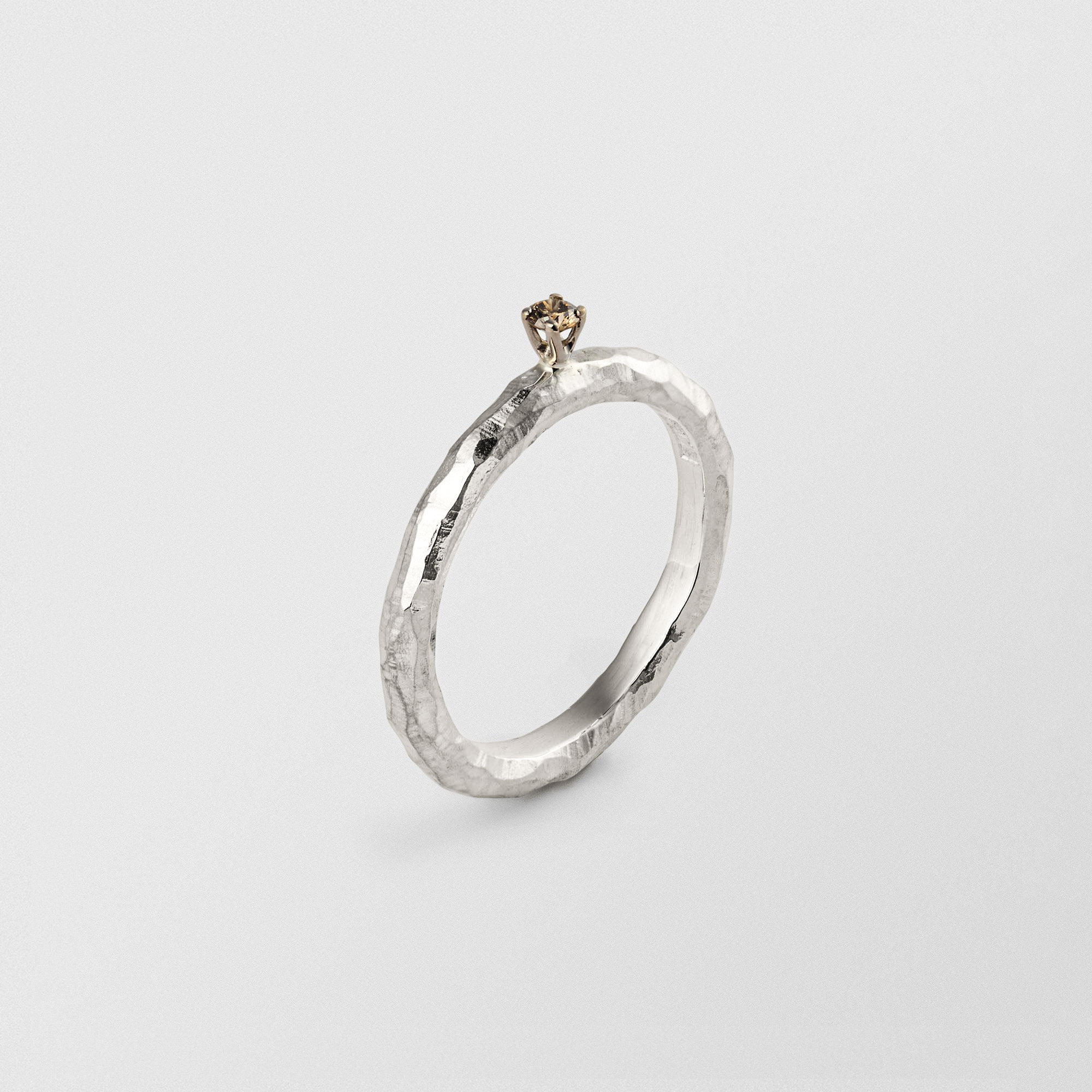Ringo 0,06 - Ring i silver och 18K vitt guld med 0,06ct coffee diamant ...